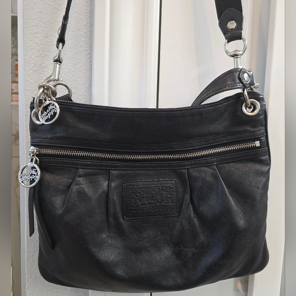 Coach Poppy Legacy Black Crossbody Bag w Silver Hardware - Excellent Condition!